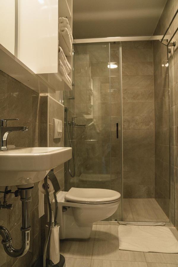 B&B La Siesta Markovci 외부 사진